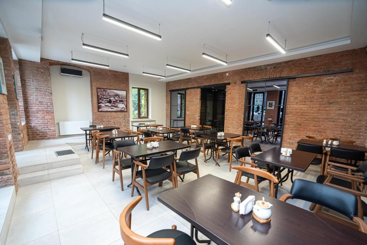 Tiflis Hotel Eksteriør billede